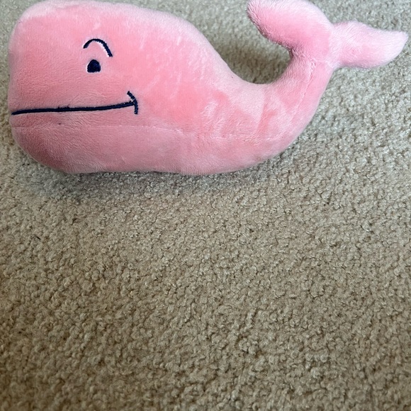 Vineyard vines pink small plush whale - Picture 5 of 7